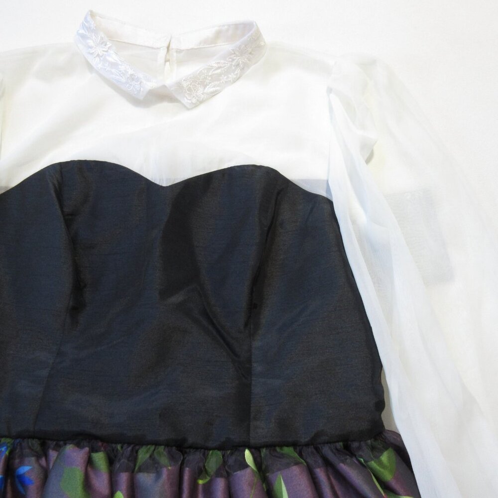 NWT Disney Store Sleeping Beauty Briar Rose Costume Bounding Dress M - Picture 3 of 5